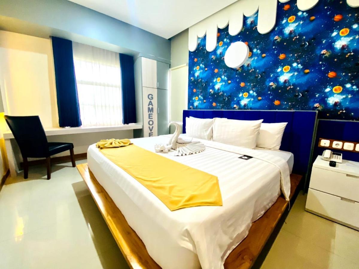 Luminor Hotel Banyuwangi By Wh Екстер'єр фото
