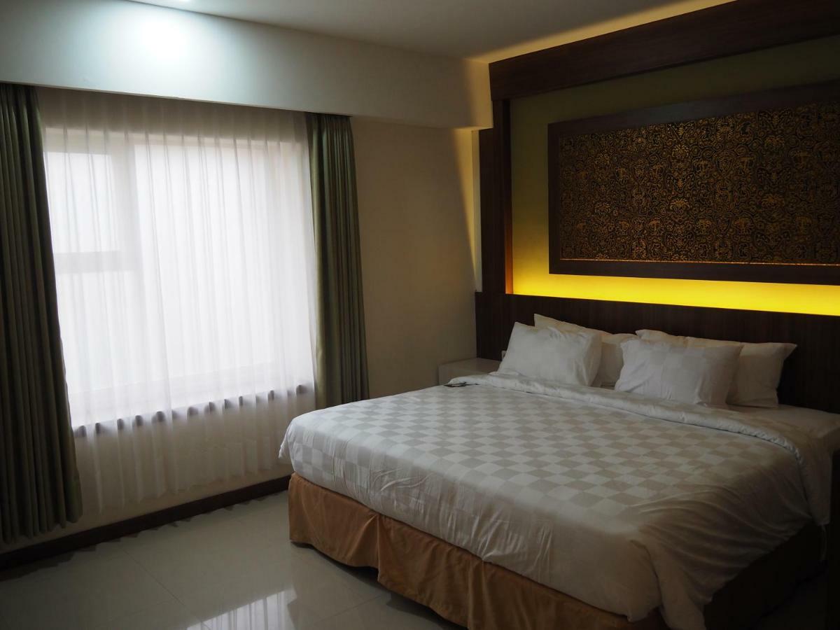 Luminor Hotel Banyuwangi By Wh Екстер'єр фото
