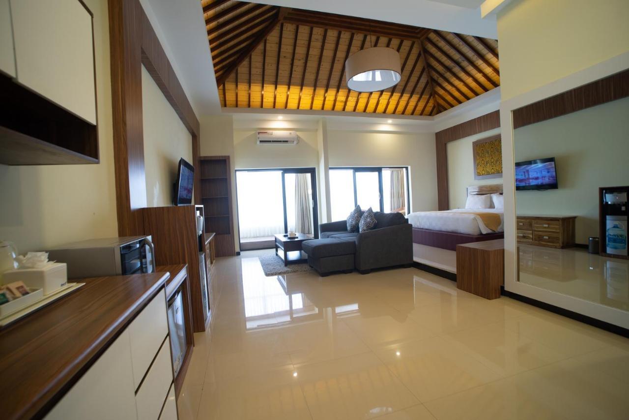 Luminor Hotel Banyuwangi By Wh Екстер'єр фото